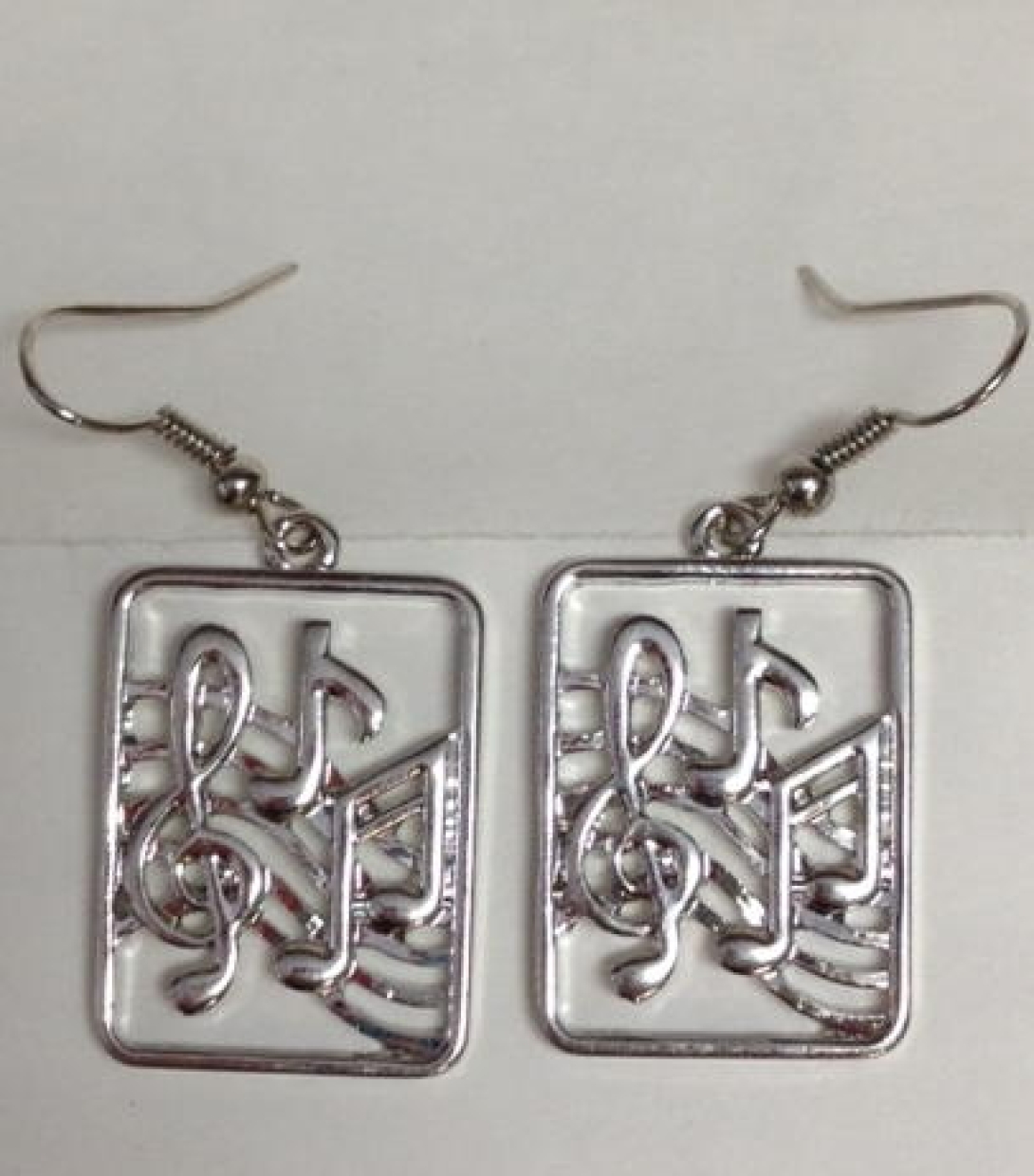 EFHMUNOSQ - Silver Music Notes Square Earrings